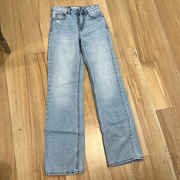 Stradivarius Light Blue Women’s Jeans Size 34 - Picture 1 of 7